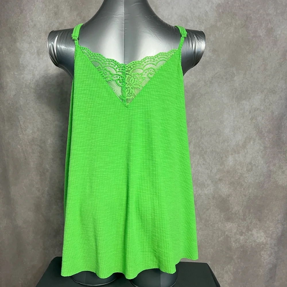 POL Neon Green Lace Camisole - Picture 2 of 5